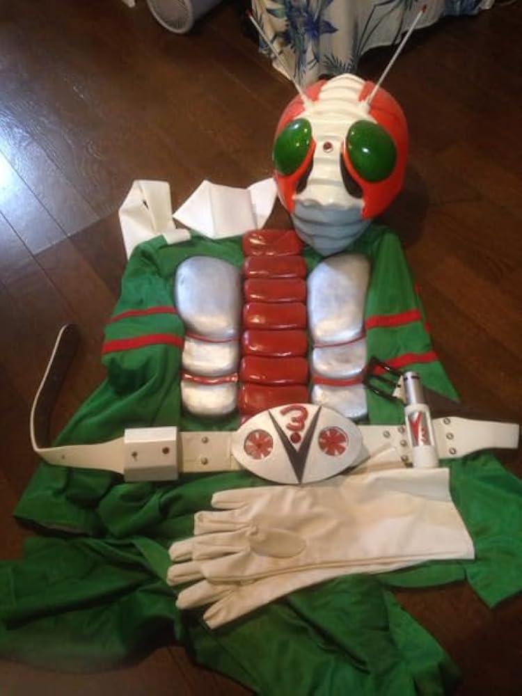 Amazon.co.jp: [Woodey] 実物撮影 仮面ライダーV3アトラク レプリカ 1