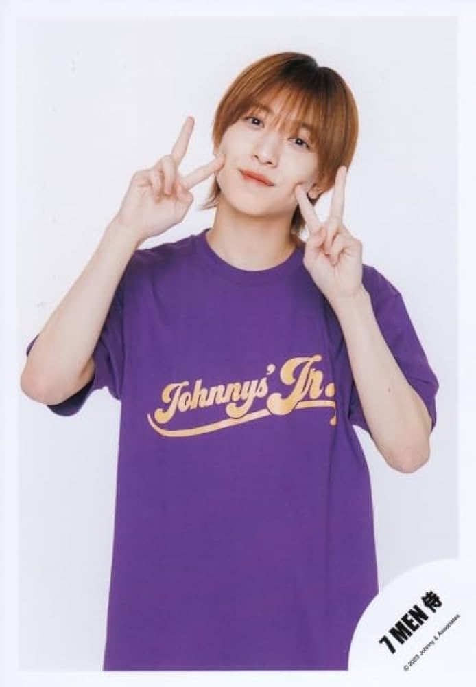 Amazon.co.jp: 7MEN 侍 公式 生 写真（中村嶺亜）7S00082 : おもちゃ