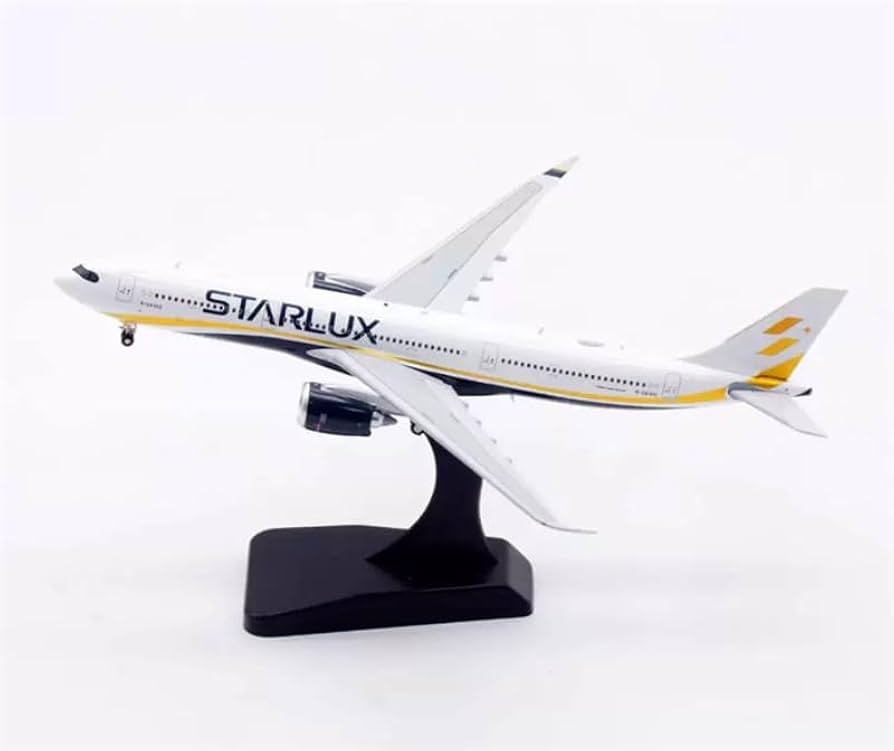 Amazon.co.jp: AVIATION 1:400 完成品 for STARLUX Airlines for