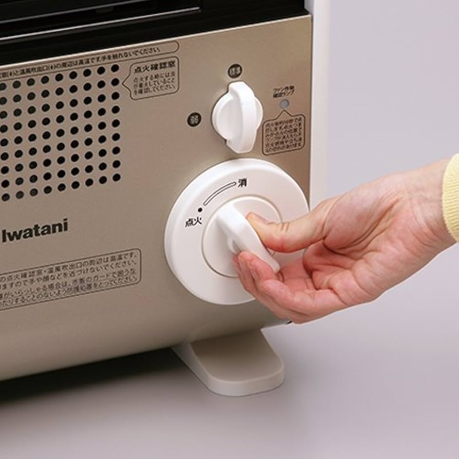 Amazon | イワタニ カセットガスファンヒーター CB-FH-1 | Iwatani