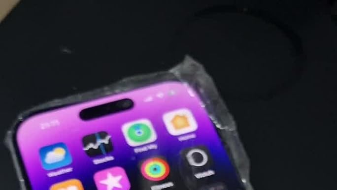 Amazon.com: Apple iPhone 14 Pro, 256GB, Deep Purple - Unlocked