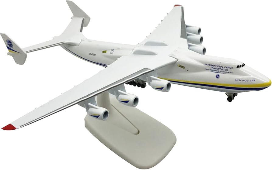 Amazon | An-225 Mriya飛行機模型1:400スケールシミュレーション航空機