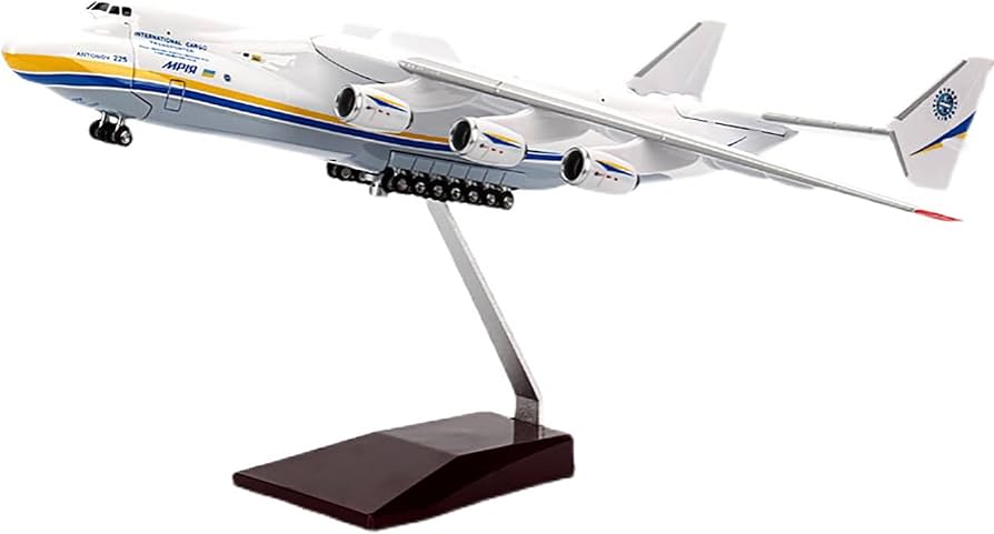 Amazon.com: An-225 1/200 Antonov 225 Mriya Airplane Model