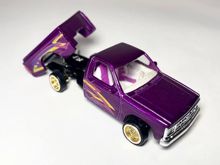 Amazon | Revell 1/64 LOWRIDER CHEVY S-10 pickup レベル
