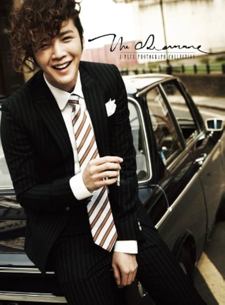 Amazon.co.jp: The Romance J PLUS PHOTOGRAPH COLLECTION（チャン