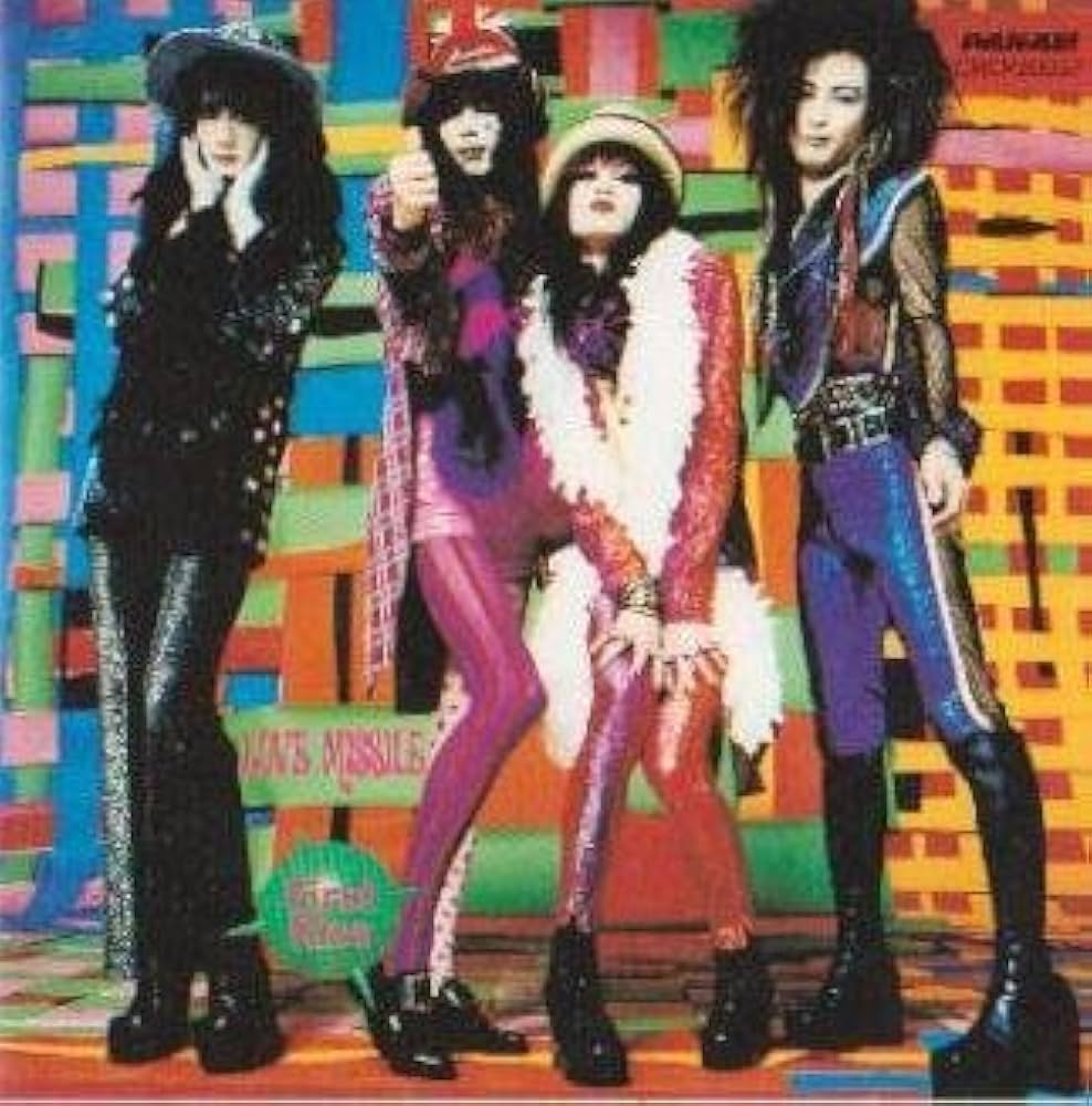 Amazon.co.jp: First Kiss: ミュージック