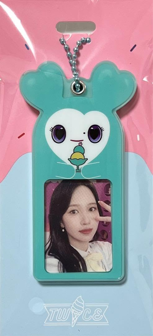 Amazon.co.jp: TWICE ミナスライドキーホルダー 即完売商品 : おもちゃ