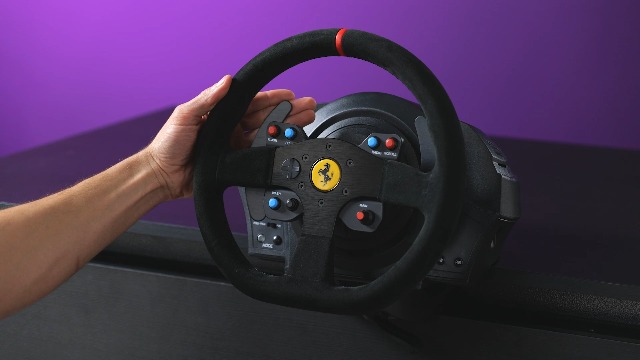 Amazon.co.jp: 【Ferrari 公式ライセンス商品】Thrustmaster スラスト