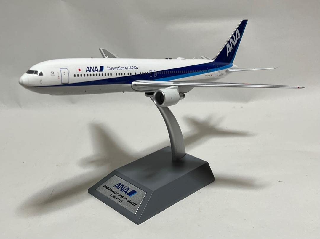 Amazon | ANA 飛行機模型 ANA B767-300 JA608A | プラモデル 通販