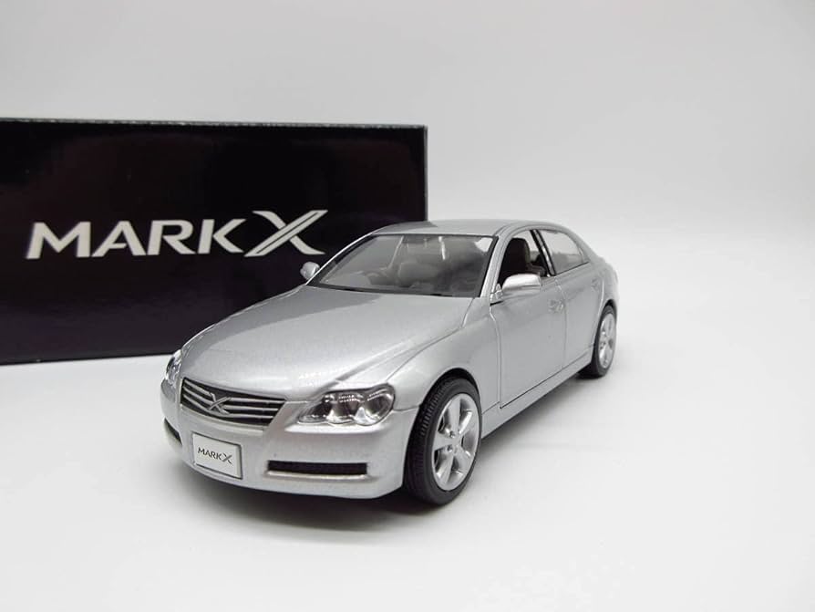 Amazon | 1/30 ミニカー 初代マークX MARK X 120系 後期 非売品 カラー