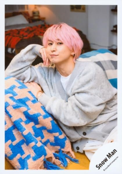 Amazon.co.jp: Snow Man 公式 生 写真（佐久間大介）SM03273 : おもちゃ