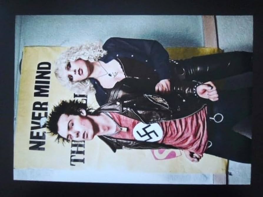 Amazon.co.jp: A4 額付き ポスター シドビシャス Sid Vicious ナンシー