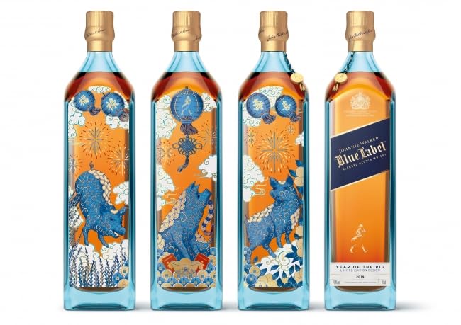 Amazon.co.jp: ジョニーウォーカー ブルーラベル イヤー オブ ピッグ