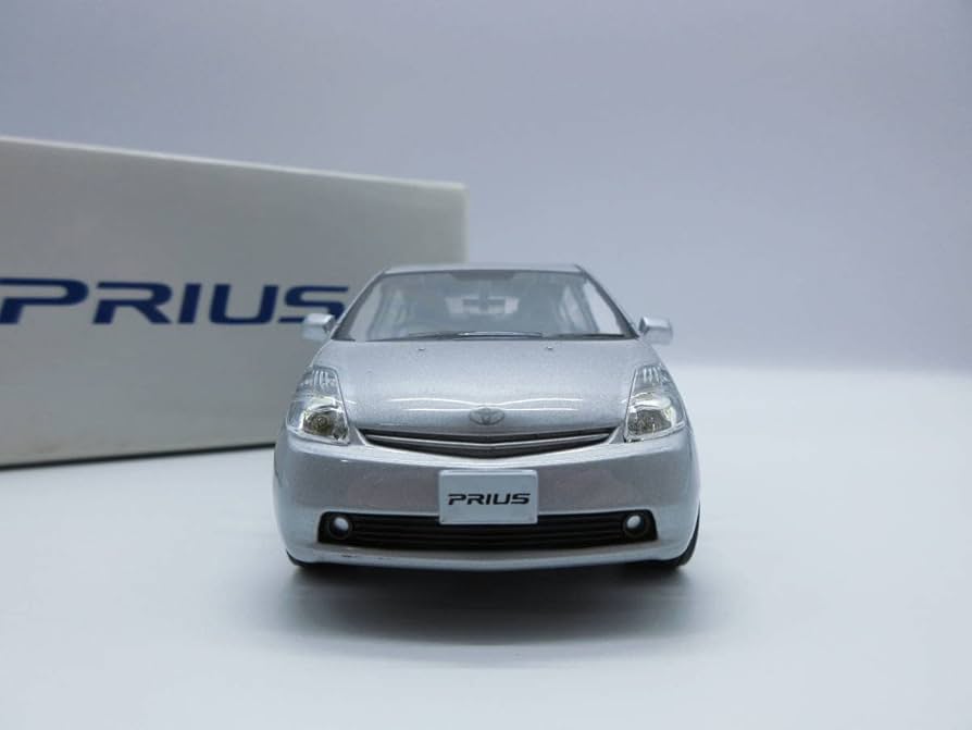 Amazon.co.jp: 1/30 トヨタ プリウス PRIUS 20系 後期 非売品 カラー