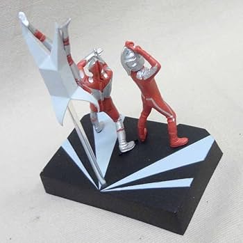 Amazon.co.jp: 怪獣戯画 シークレット ウルトラの星光る時 セブン&初代