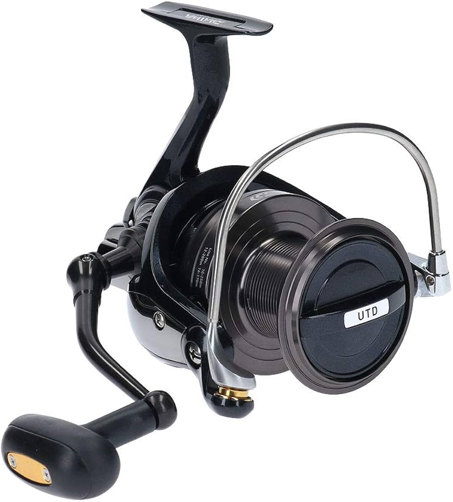 Amazon | ダイワ(DAIWA) スピニングリール(投げ・遠投) 15 プロカーゴ