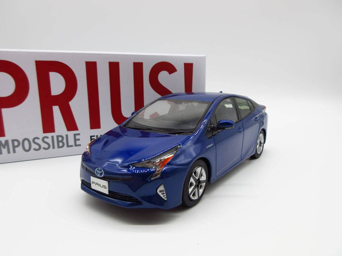 Amazon | 1/30 ミニカー 新型プリウス 前期 PRIUS 非売品 カラー