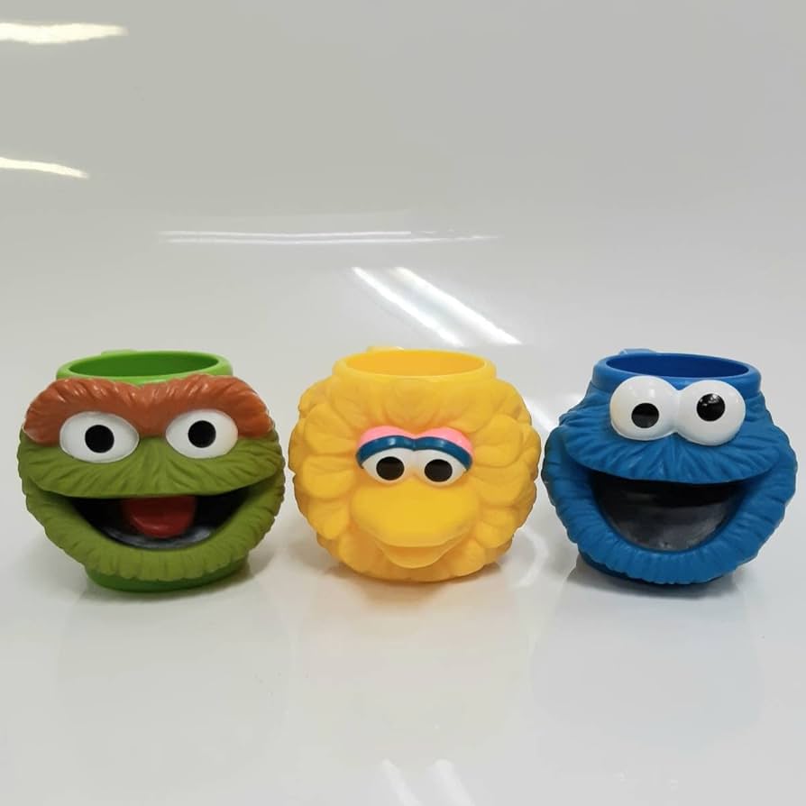 Amazon.co.jp: セサミストリート キャラクター フェイス型マグカップ
