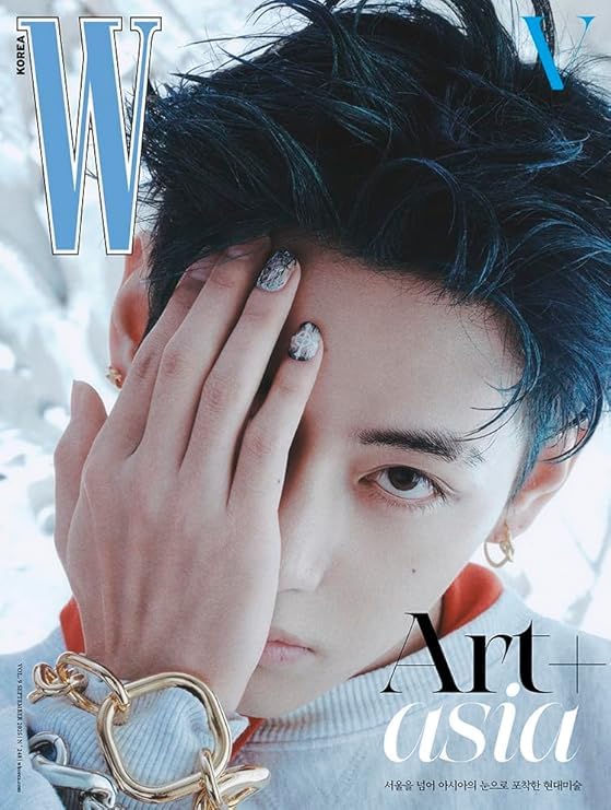 Amazon.co.jp: 当店特典 W KOREA 2025年 9月号 V表紙 ヴィ キム