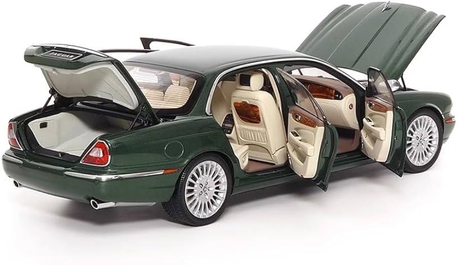 Amazon | △金属製！Green！限定品！Almost Real 1/18 JAGUAR ジャガー