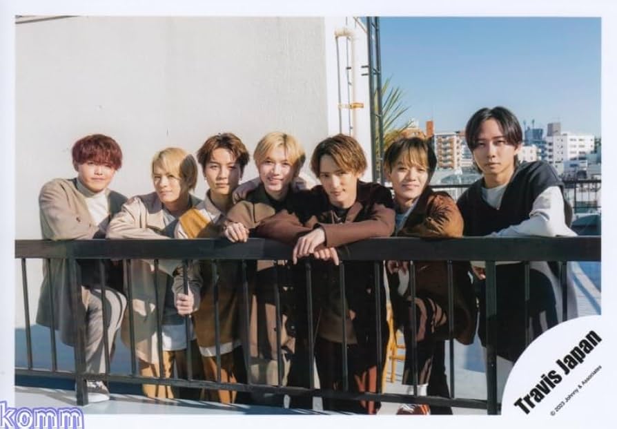 Amazon.co.jp: Travis Japan 公式 生 写真（集合）TJ00590 : おもちゃ