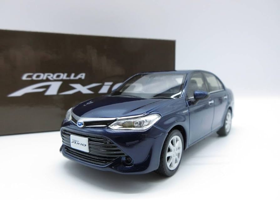 Amazon | 1/30 ミニカー 新型カローラアクシオ ハイブリッド AXIO