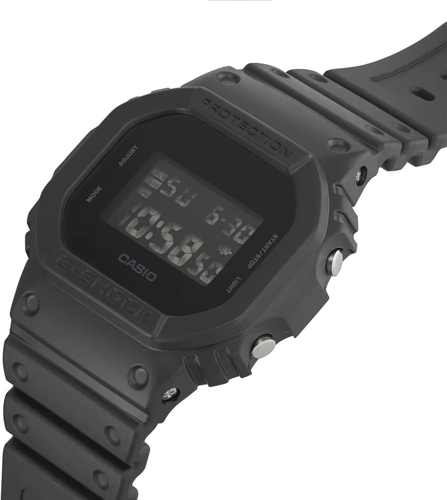 Amazon.com: Casio DW-5600UBB-1ER Black Resin Digitale Man Watch