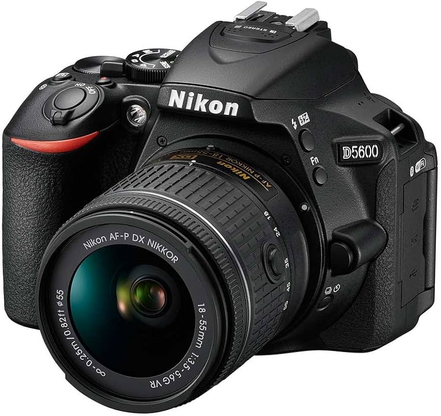 Amazon.com : Nikon D5600 DSLR with 18-55mm f/3.5-5.6G VR and 70