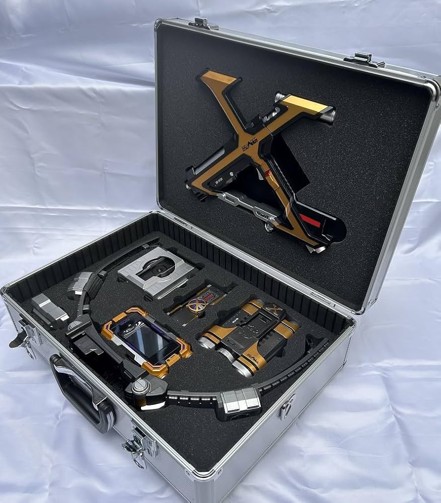 CSM カイザギア アタッシュケース付き CSMカイザギア＋アタッシュケース