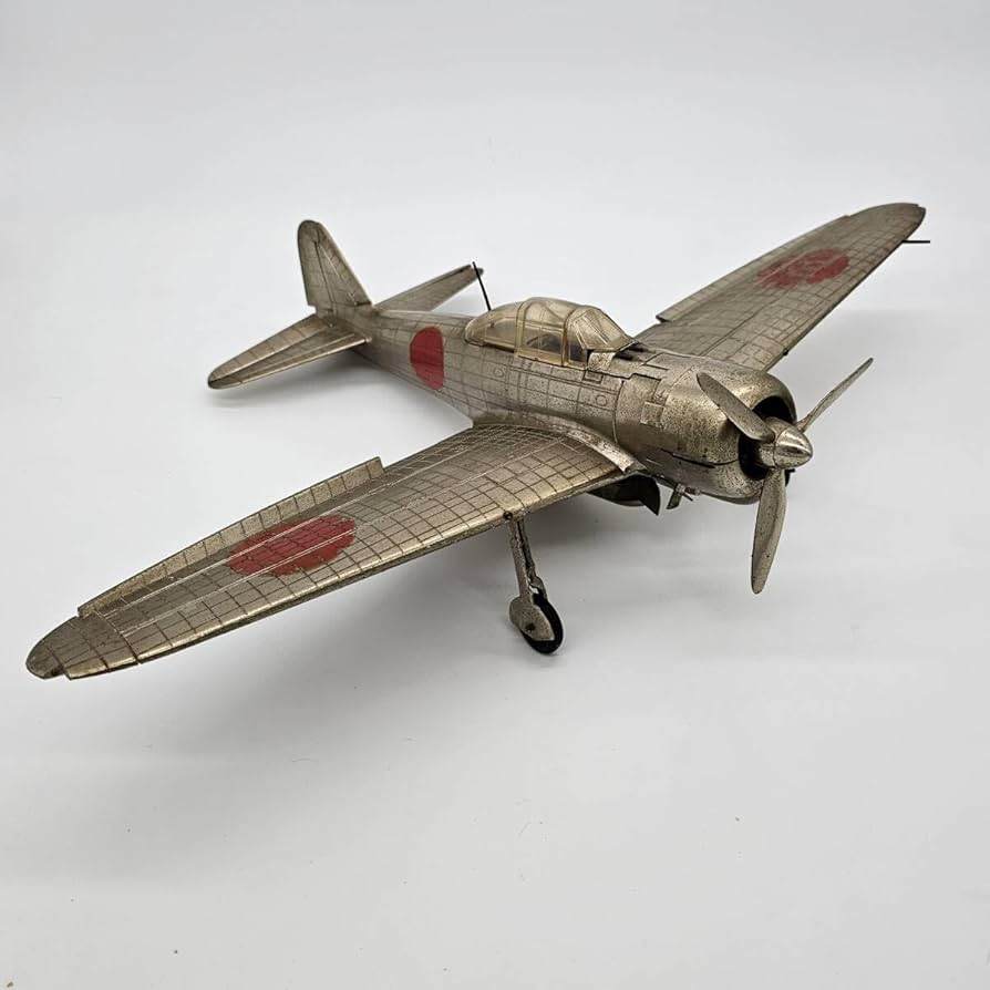 Amazon.co.jp: 1 / 18 レア 金属 工芸 零戦 零式艦上戦闘機21型 1/25