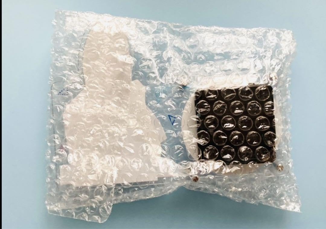 Amazon.co.jp: 小坂菜緒 ローソン アクリル置時計 日向坂46 ロッピー