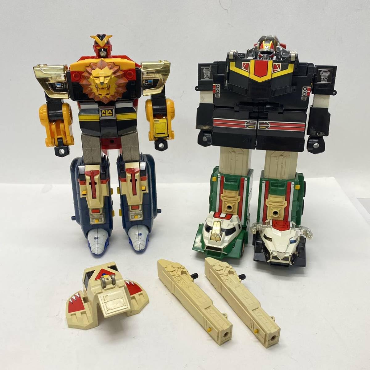 Amazon.co.jp: 超獣戦隊 ライブマン DX 超合金 スーパーライブロボ