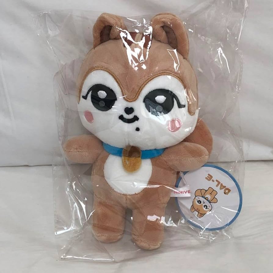 Amazon.co.jp: IVE MINiVE ポップアップ ぬいぐるみ DAL-E ダリ ガウル