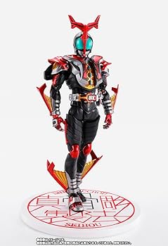 Amazon.co.jp: S.H.Figuarts（真骨彫製法）仮面ライダーカブト