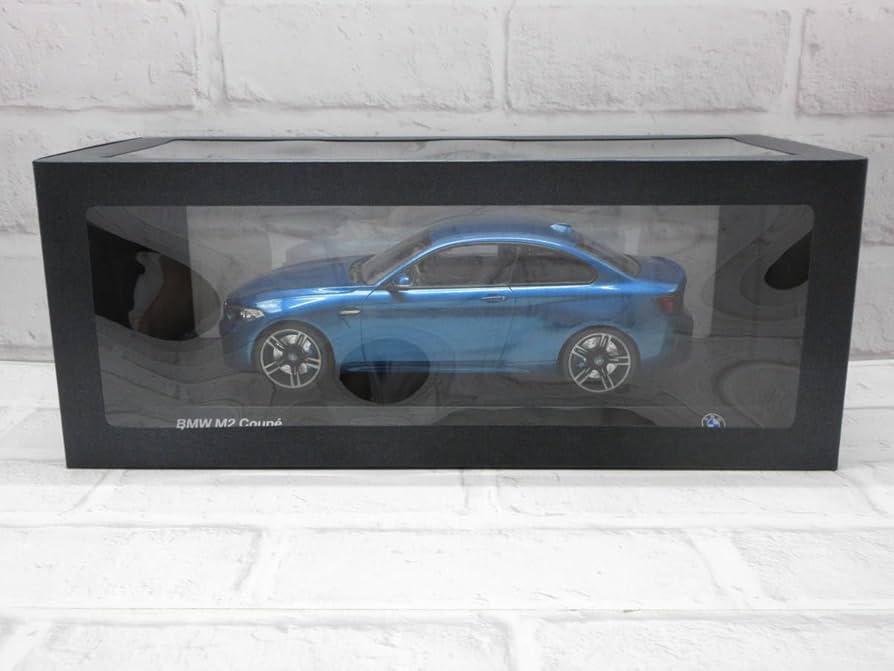Amazon | ミニカー 1/18 BMW M2 クーペ ロングビーチブルー ディーラー