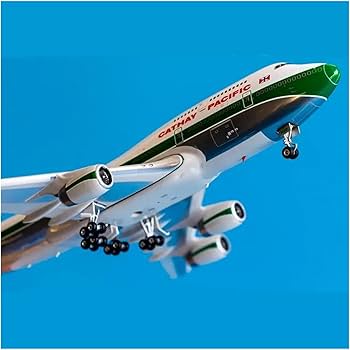 Amazon.co.jp: 航空機 キャセイパシフィック航空 B747-400 完成合金