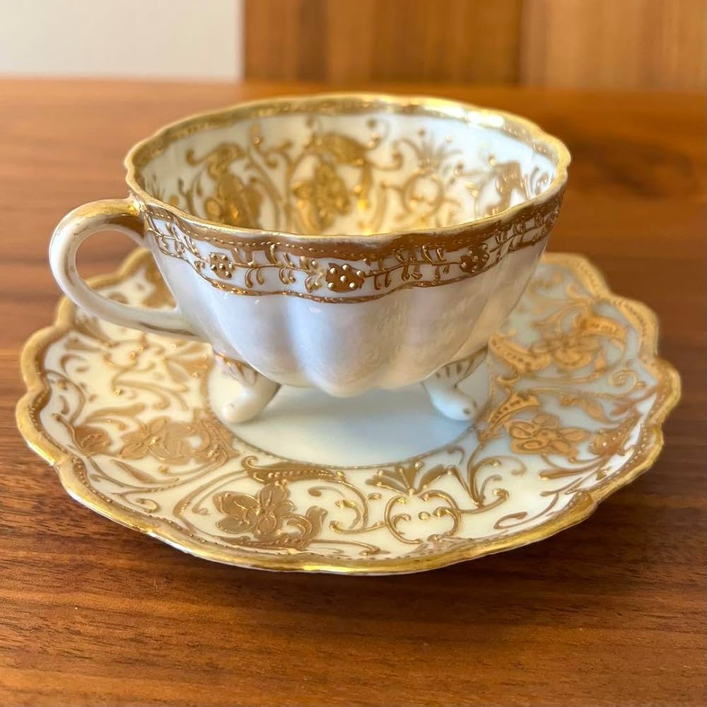 Amazon.co.jp: 明治時代オールドノリタケメープルリーフ金彩カップ