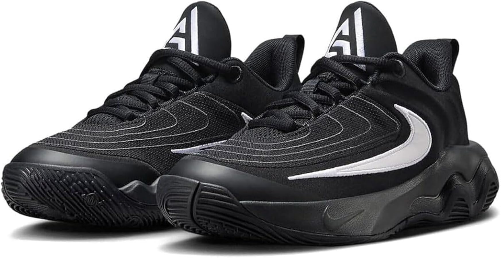 Amazon.co.jp: [ナイキ] ヤニス イモータリティ 4 J GIANNIS