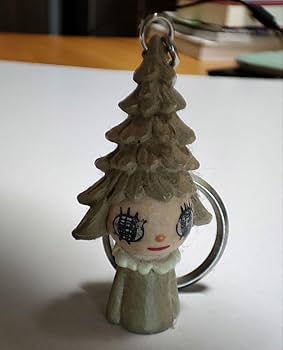 Amazon.co.jp: 奈良美智 森ガールキーホルダー⠀ : おもちゃ