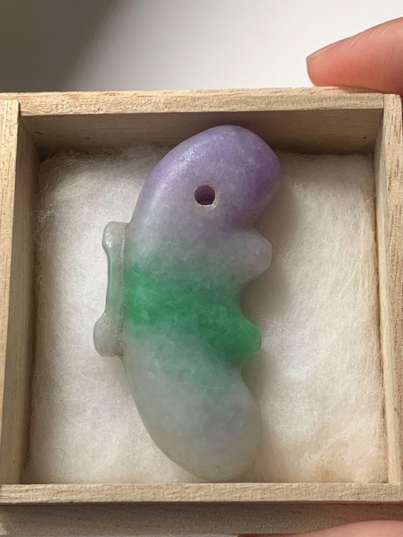 古墳期出土超ろうかん糸魚川紫翡翠勾玉ラベンダー翡翠縄文石器土器根付