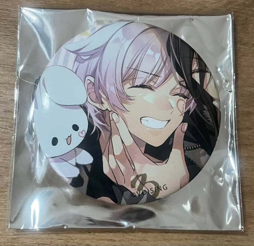 Amazon.co.jp: いれいす 缶バッジ 第17弾 初兎 ペア曲 Equal : おもちゃ