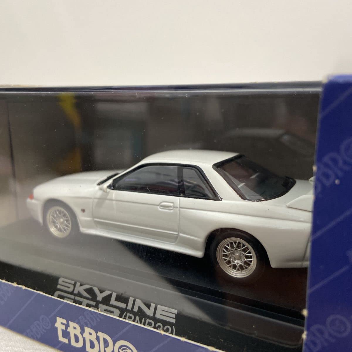 Amazon | EBBRO 1/43 NISSAN SKYLINE GT-R BNR32 V-spec Ⅱ White