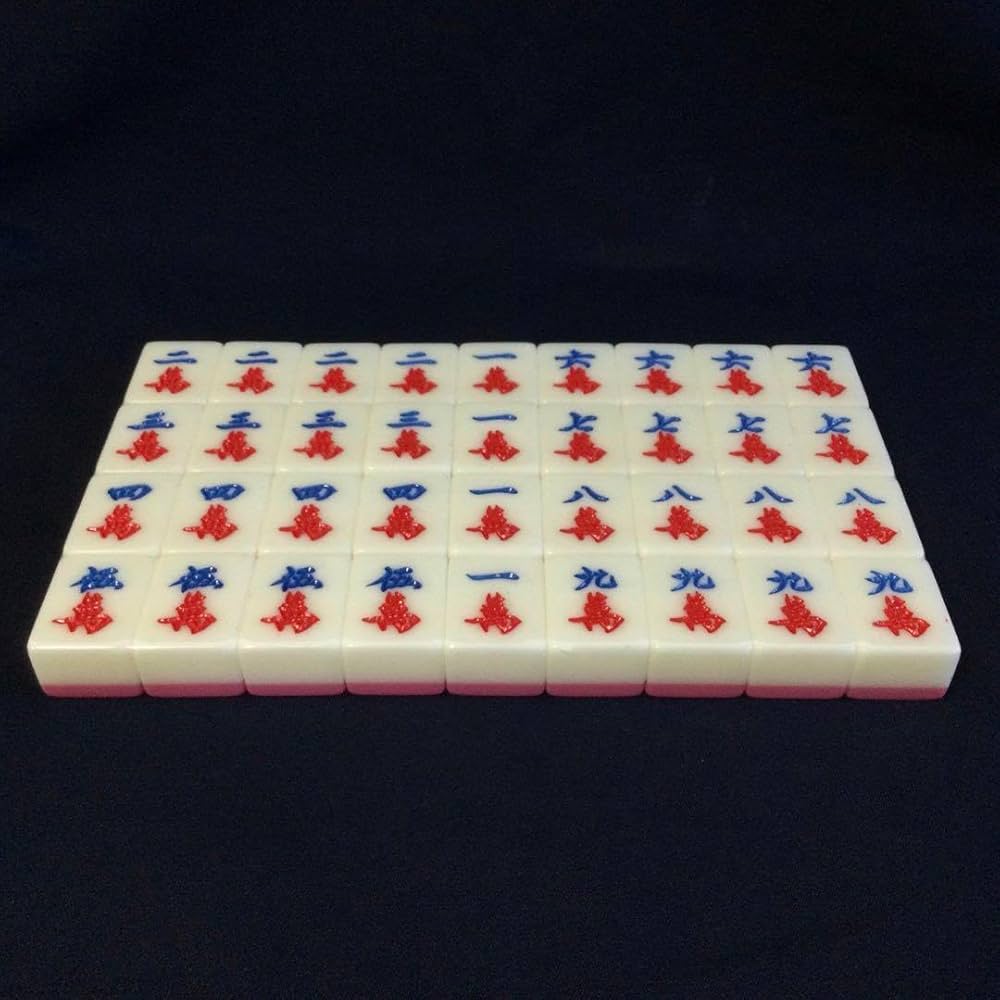 Amazon.co.jp: 麻雀牌 大きい 中国麻雀 箱付 K717 : おもちゃ