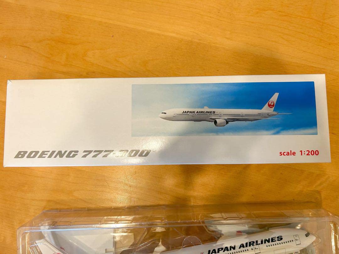 航空機・ヘリコプター 1/200 JAL Boeing777-300 JA8943 航空機