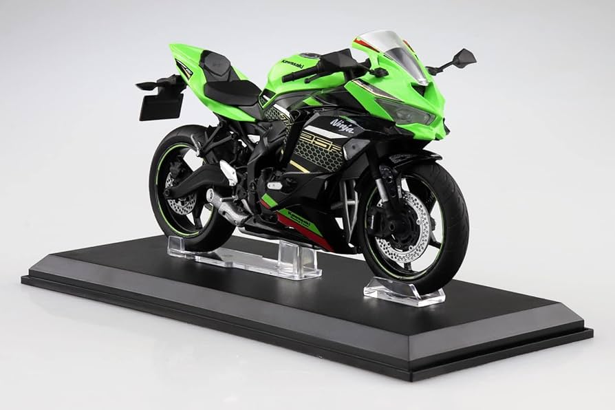Amazon | スカイネット 1/12 完成品バイク カワサキ Ninja ZX-25R