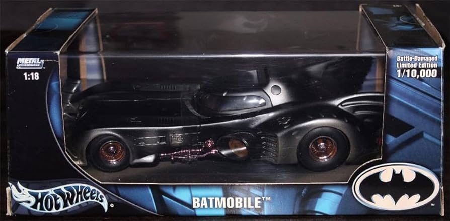 Amazon | Hot Wheel 1/18 バットモービル バトルダメージバージョン