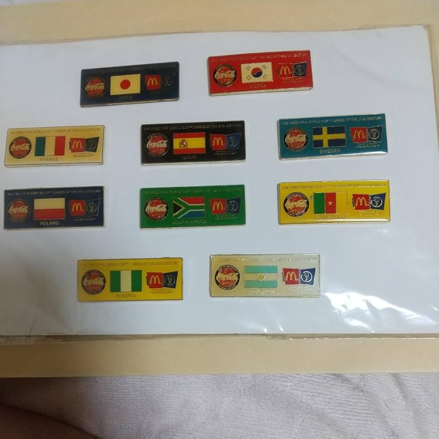 Amazon | コカ コーラ マクドナルド協賛 ワールドカップピンバッジ