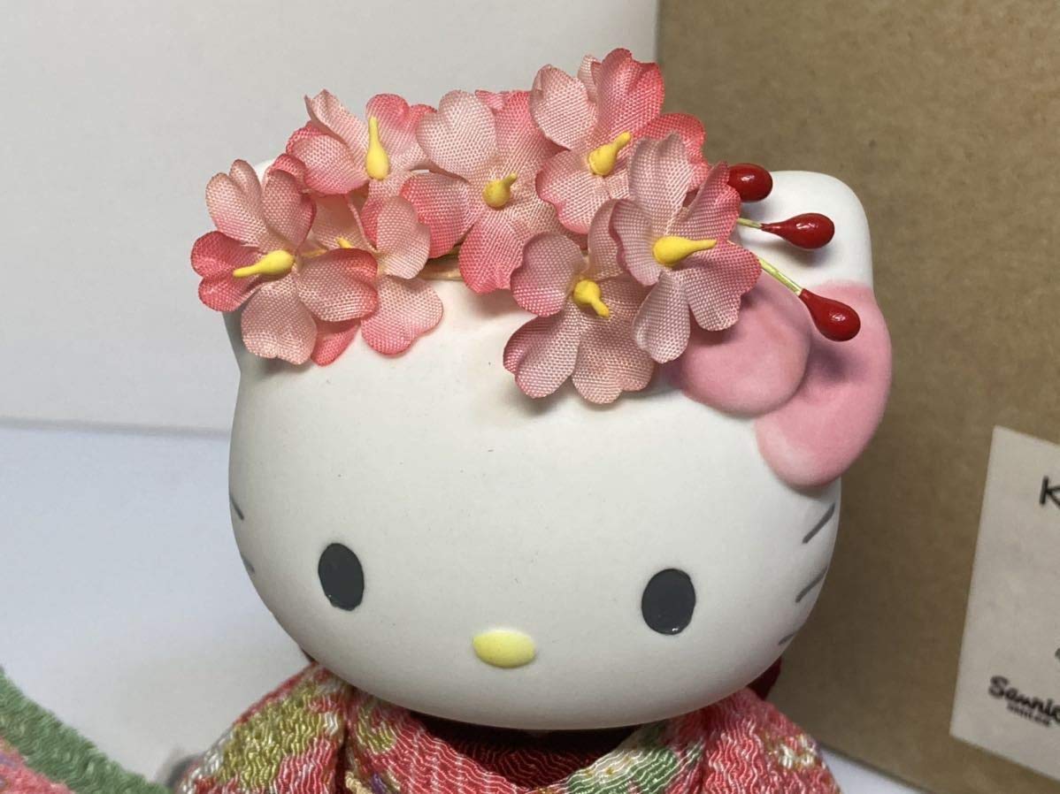Amazon.co.jp: ハローキティ 日本人形 陶器 着物 ドール 桜 ちりめん
