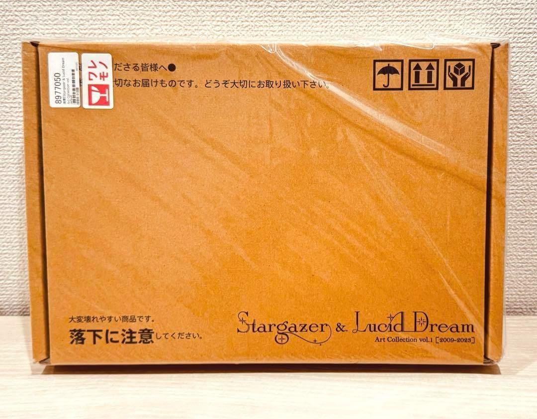 Amazon.co.jp: Rella 画集 Stargazer & Lucid Dream 豪華版 : おもちゃ