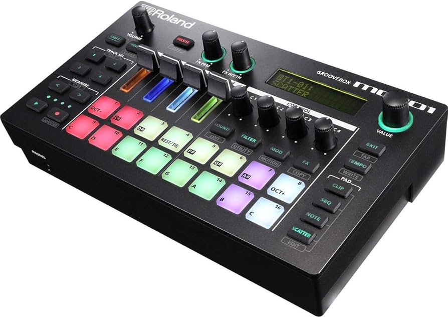 Amazon.com: Roland MC-101 Groovebox Compact Music Production